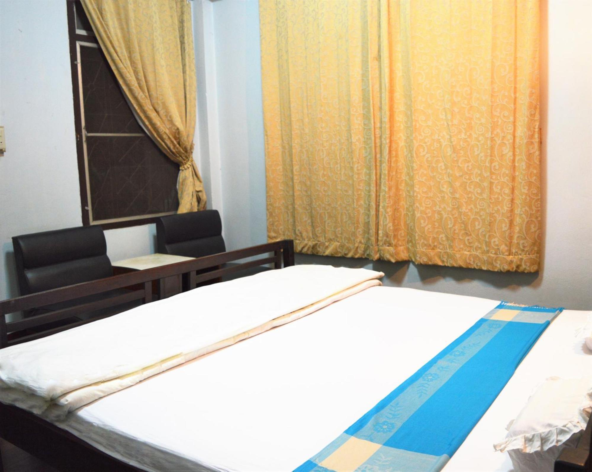 28 Rachabutr Hostel Ubon Ratchathani Δωμάτιο φωτογραφία
