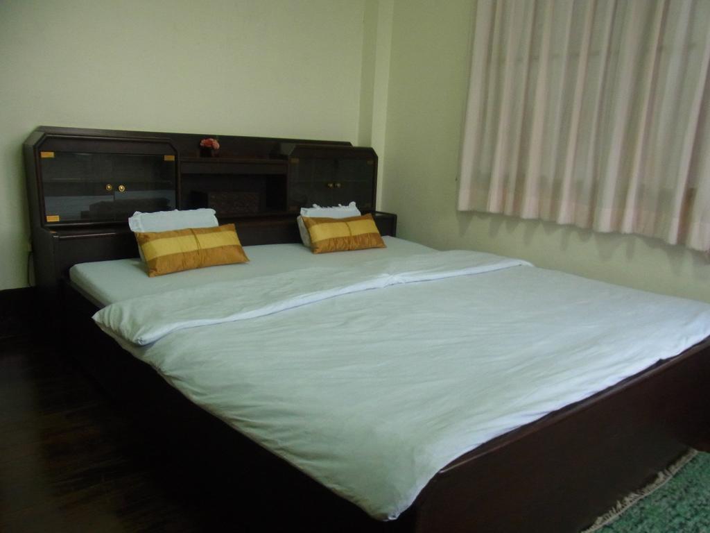 28 Rachabutr Hostel Ubon Ratchathani Δωμάτιο φωτογραφία