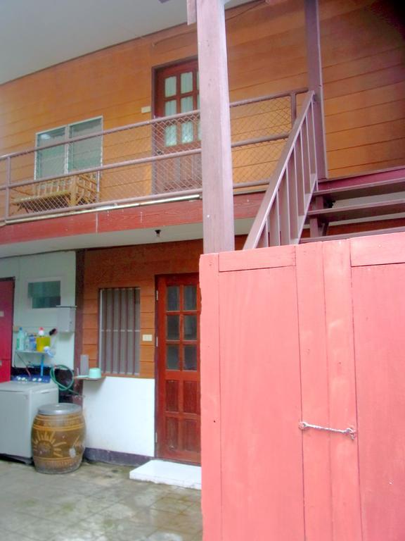 28 Rachabutr Hostel Ubon Ratchathani Δωμάτιο φωτογραφία