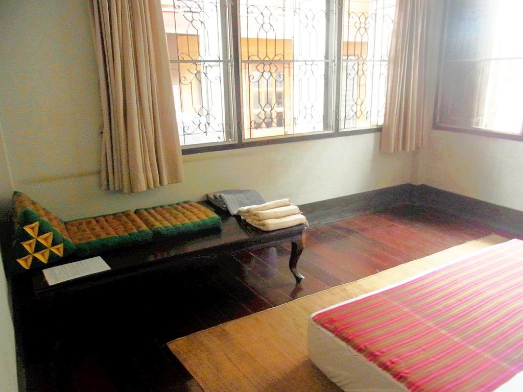 28 Rachabutr Hostel Ubon Ratchathani Εξωτερικό φωτογραφία